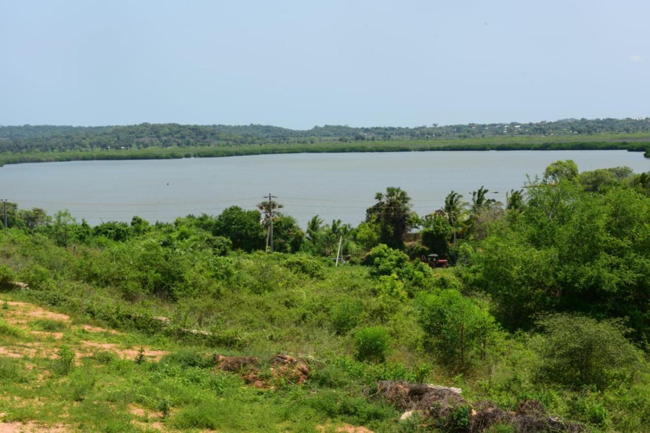 Sunntop Cabana Trincomalee Ngoại thất bức ảnh