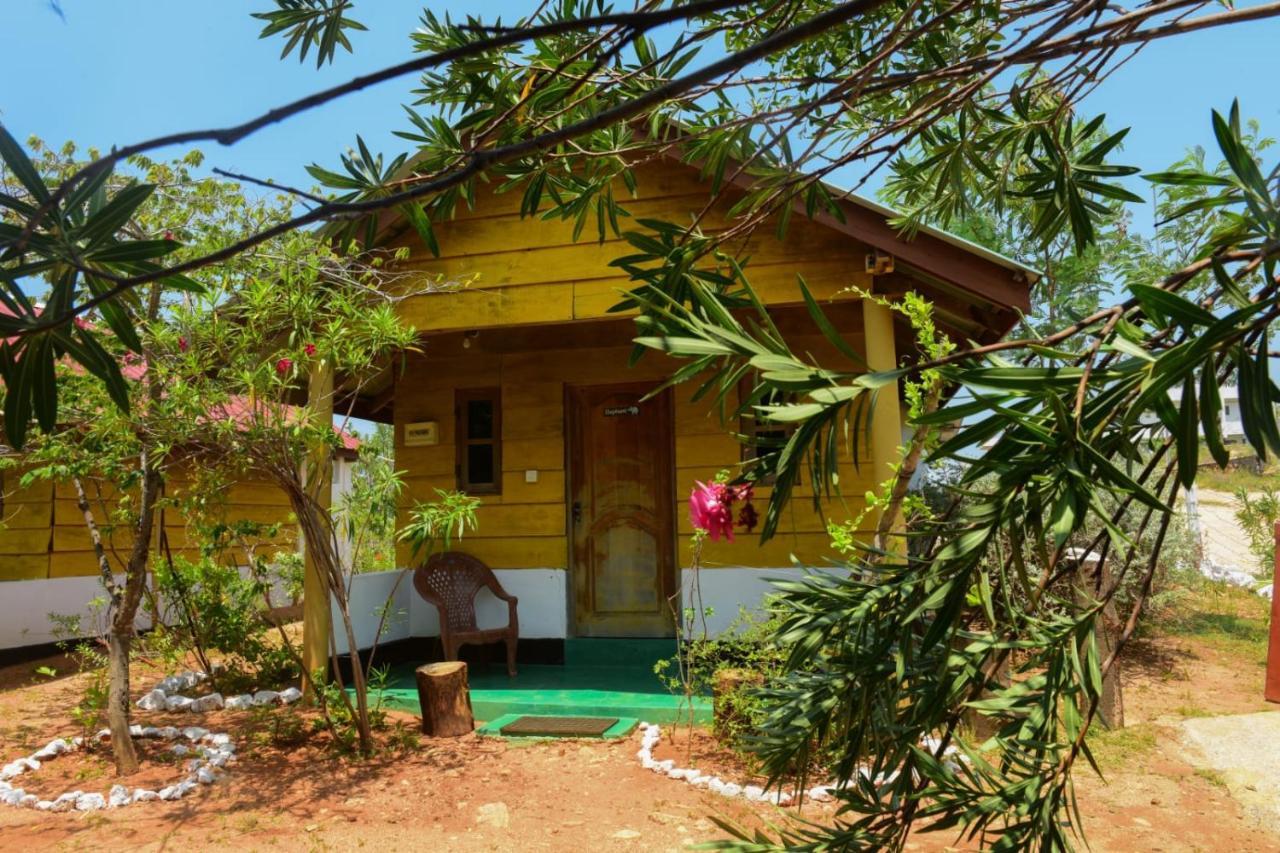 Sunntop Cabana Trincomalee Ngoại thất bức ảnh