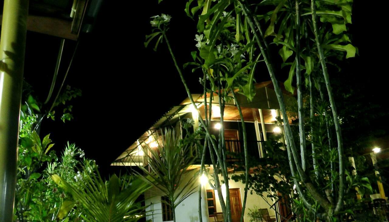 Sunntop Cabana Trincomalee Ngoại thất bức ảnh