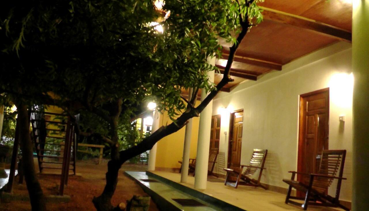 Sunntop Cabana Trincomalee Ngoại thất bức ảnh